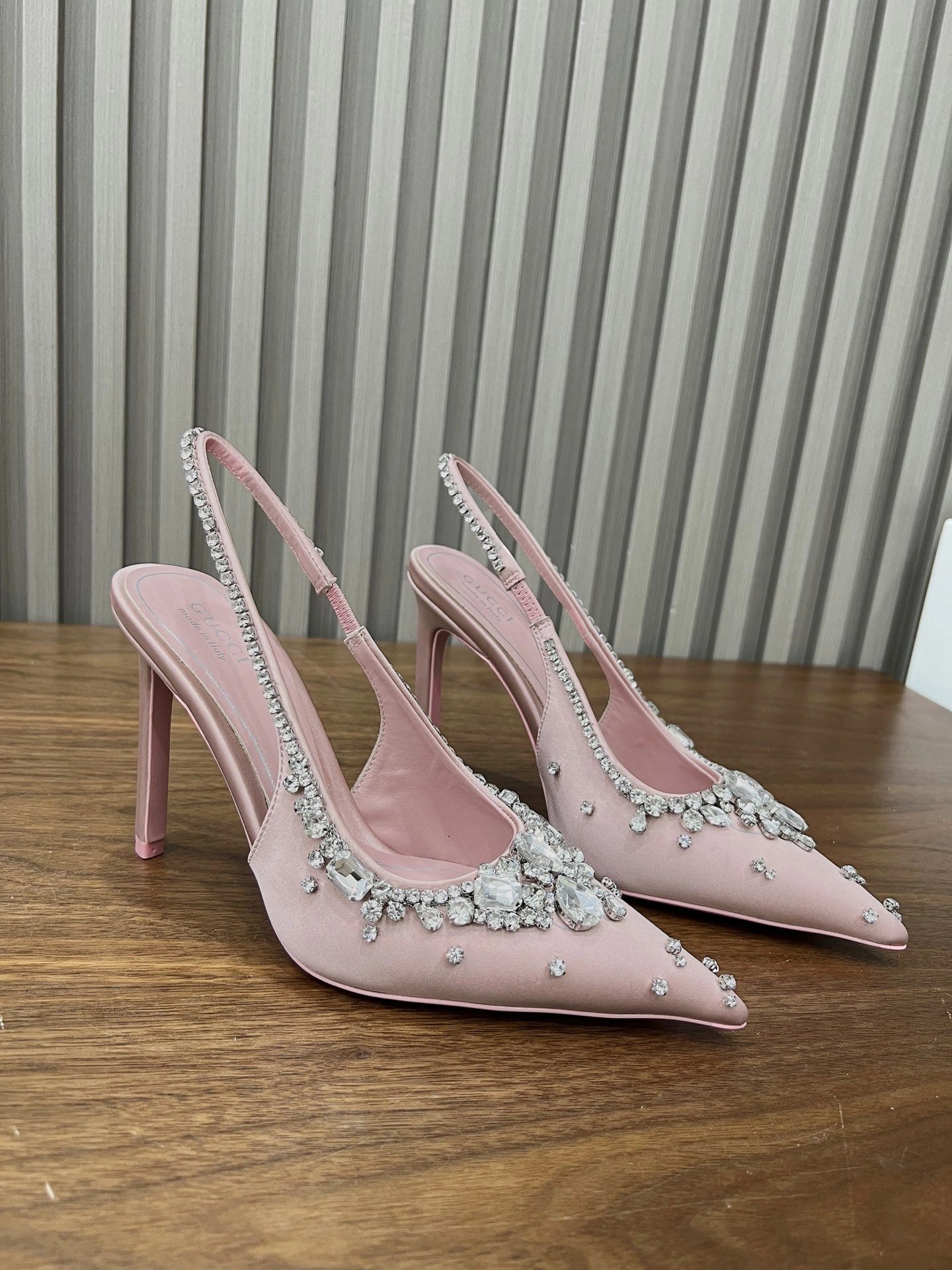 COCO-- 6u33i 812192FAD2V5741 sheepskin Heel height：10.5CM item:E-X198D4160